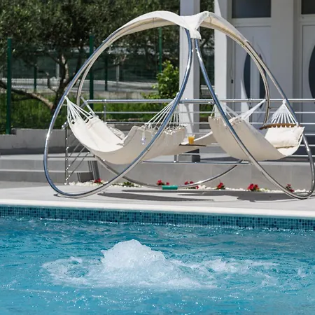 Family Harmony Apartment