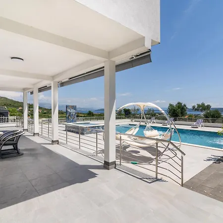 Family Harmony Apartman