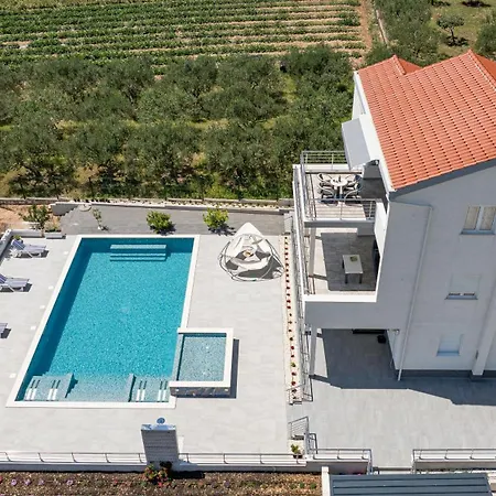 Family Harmony * Plano